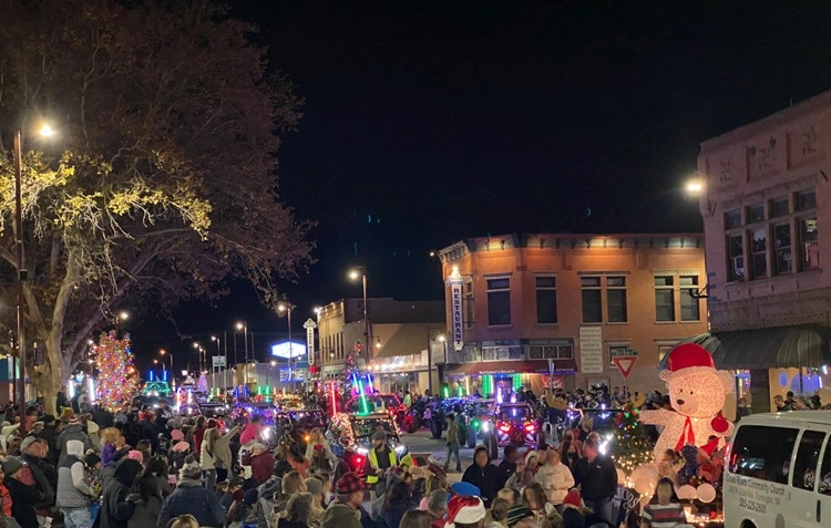 Farmington Christmas Parade